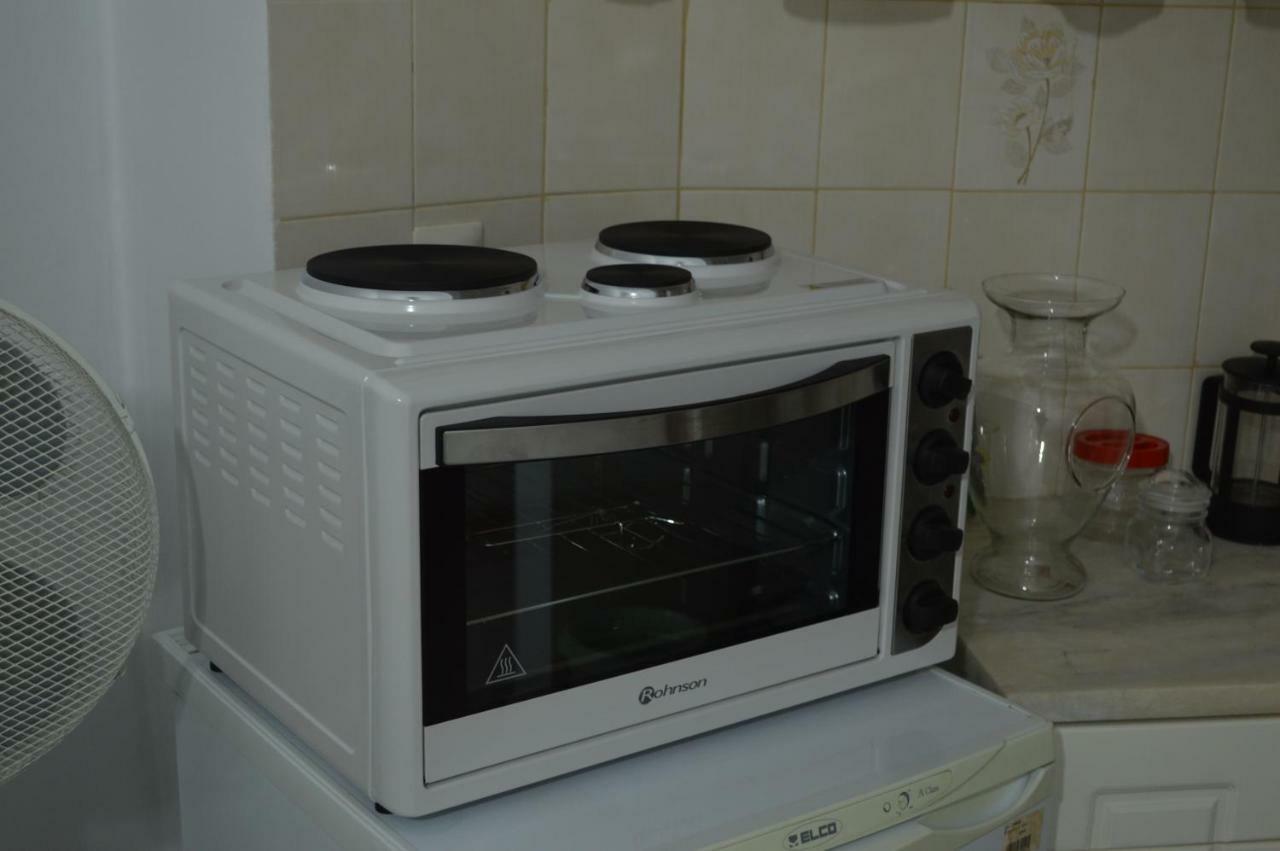In The Center Of F Apartment *